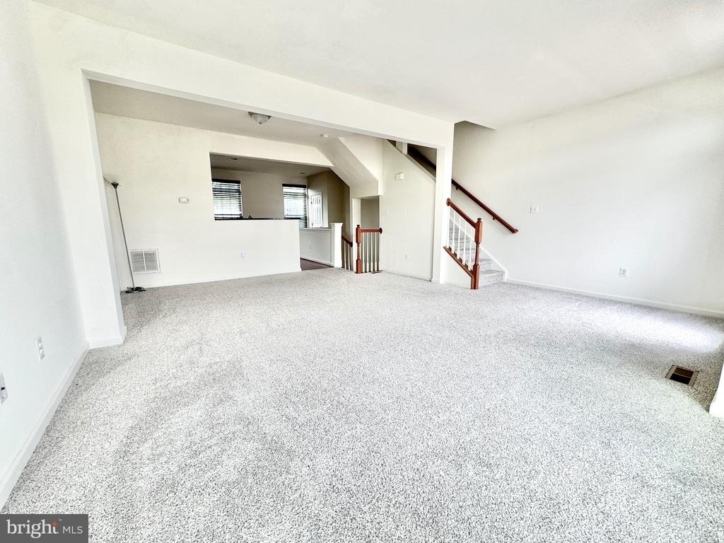 412 S Greenberry Lane - Photo 5