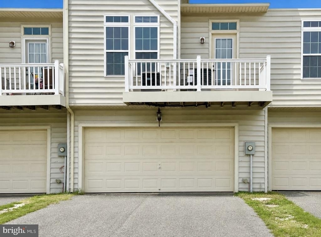 412 S Greenberry Lane - Photo 1