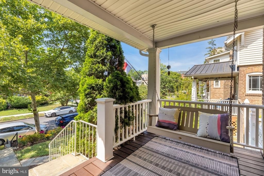 821 Elder Street Nw - Photo 2