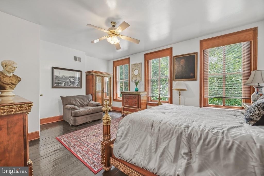 1205 4th Street Nw - Photo 24