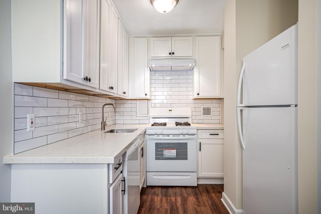 950 25th Street Nw - Photo 9