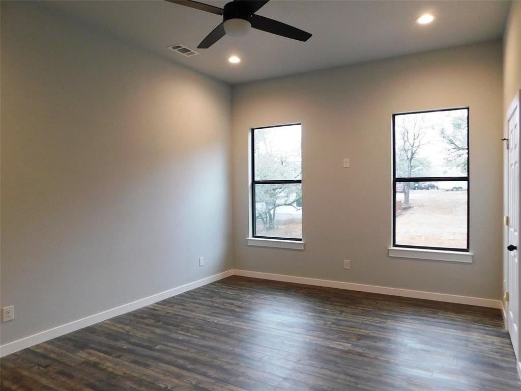 207 Laurel Ln - Photo 7