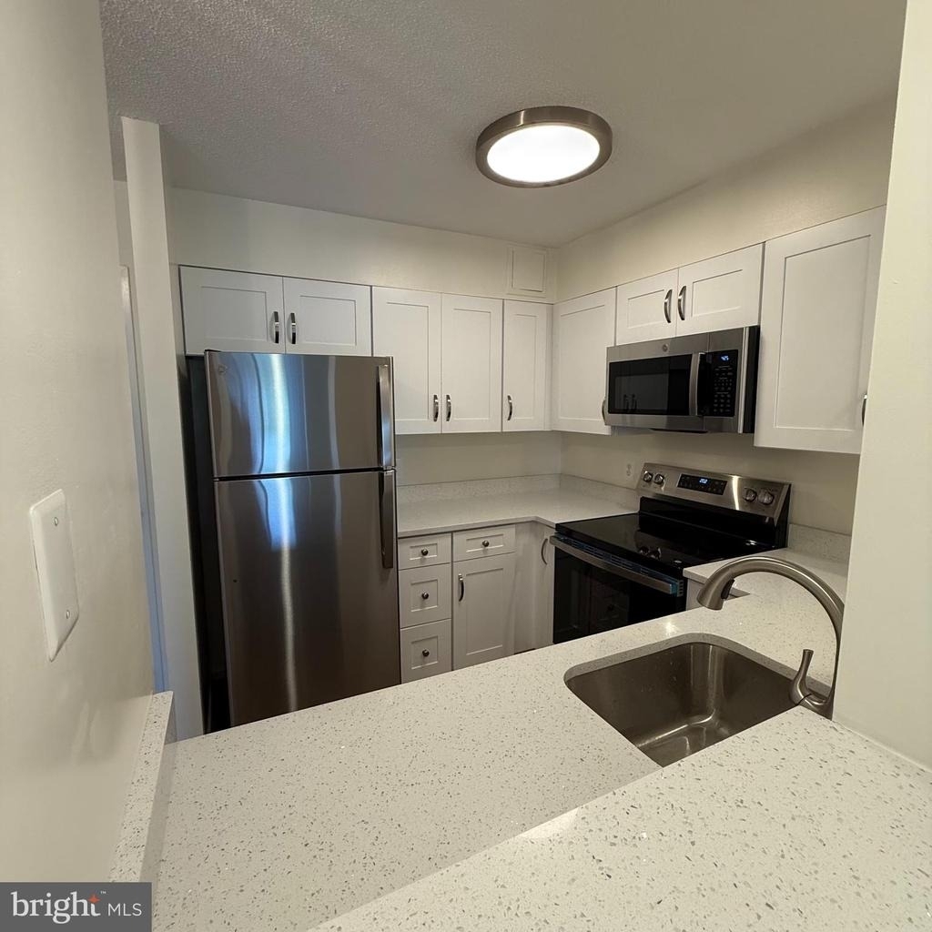 2111 Wisconsin Avenue Nw - Photo 20