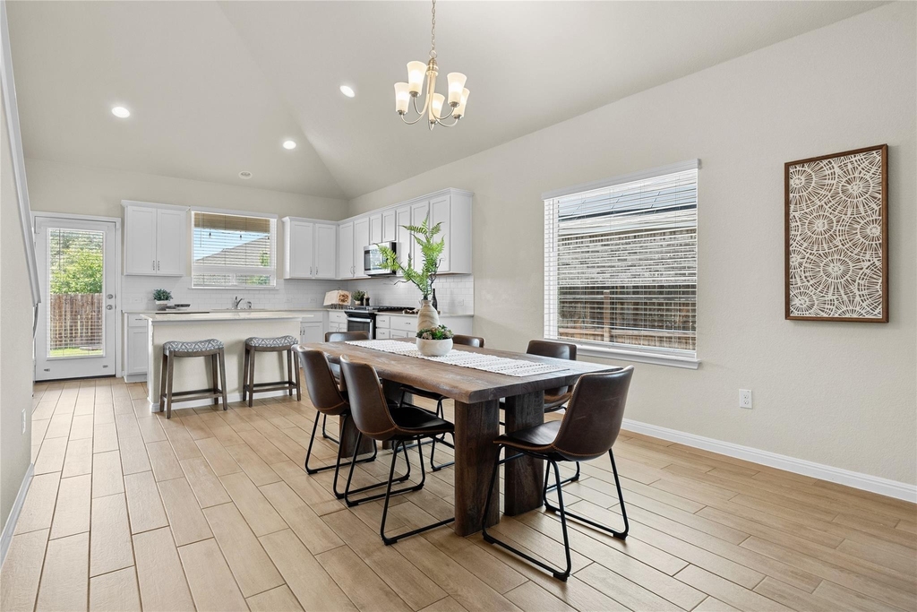 2413 Star Hill Ranch St - Photo 11