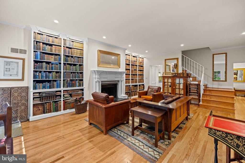 2426 I Street Nw - Photo 20