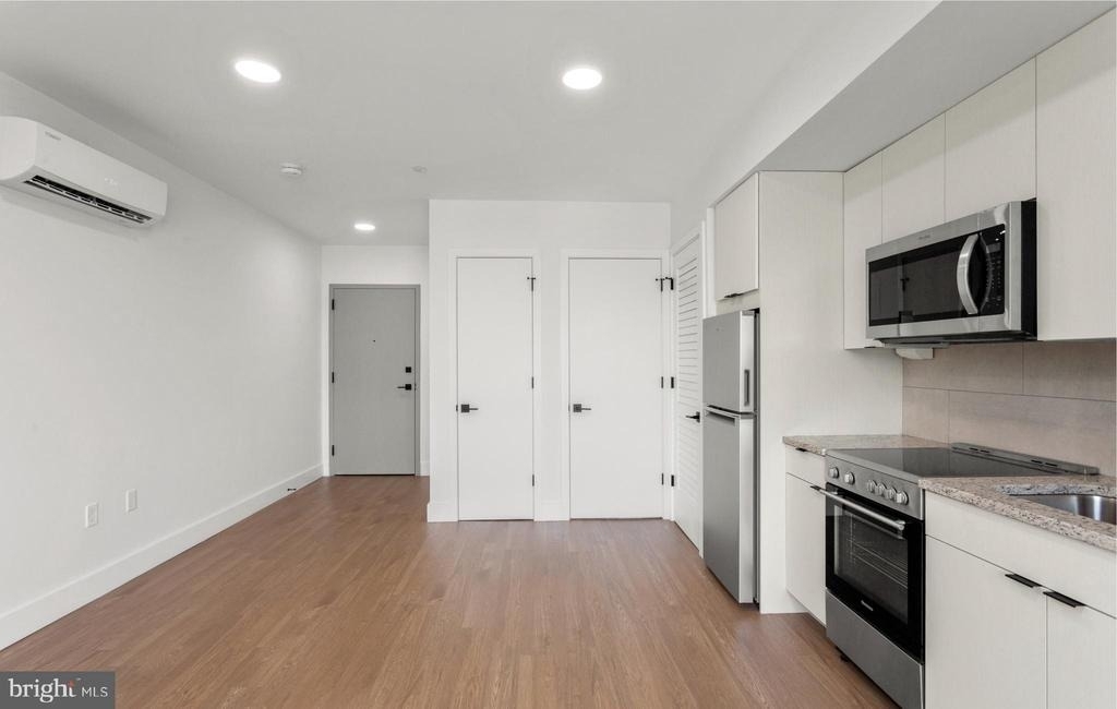2415 37th St Nw - Photo 16