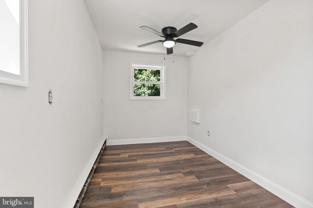 610 57th Street Ne - Photo 14