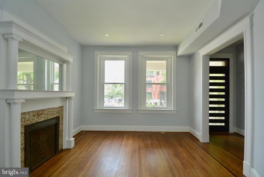 1724 2nd Street Nw - Photo 6