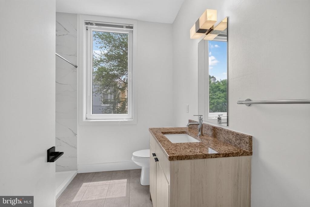 1731 Kalorama Road Nw - Photo 17