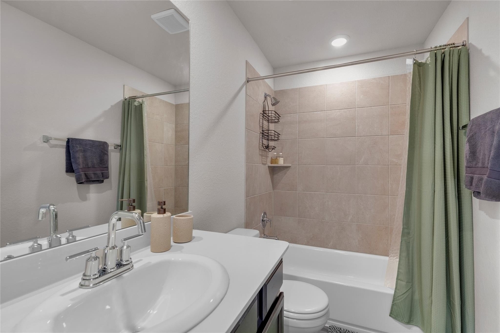 6401 Night Chinook Dr - Photo 36
