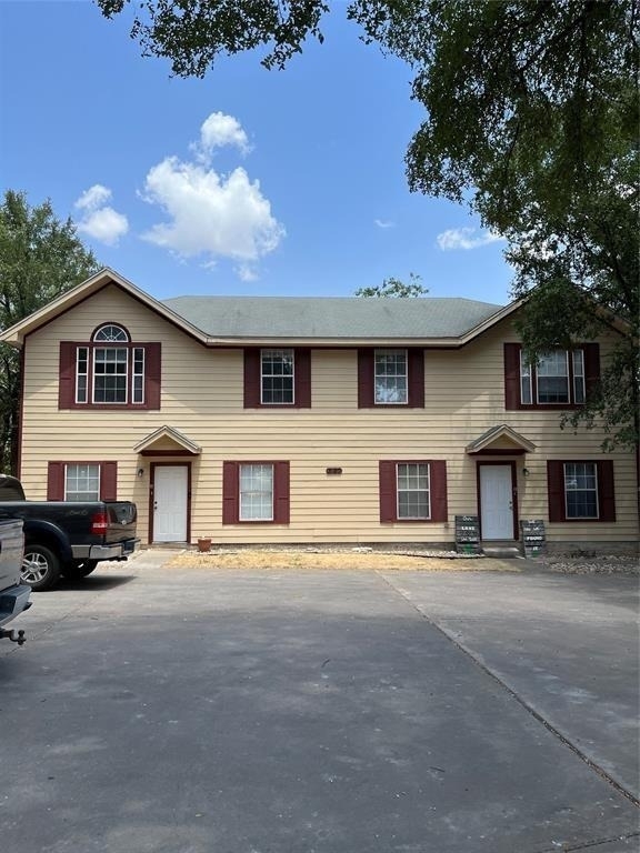 3120 Northwest Blvd - Photo 0