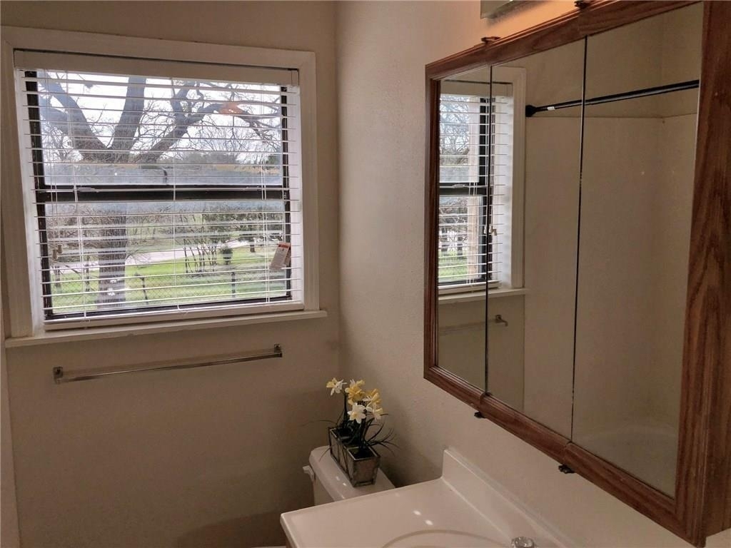 307 S Mustang Ave - Photo 25