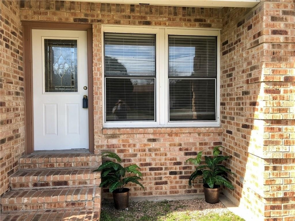 307 S Mustang Ave - Photo 8