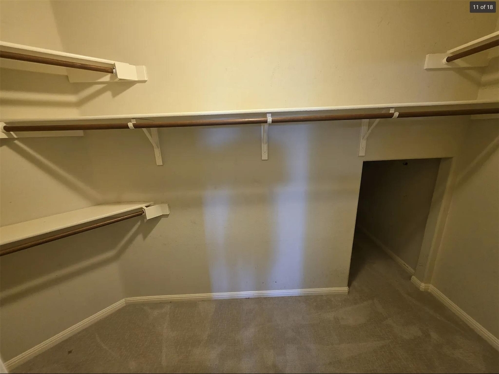 7901 Southwest Pkwy - Photo 10