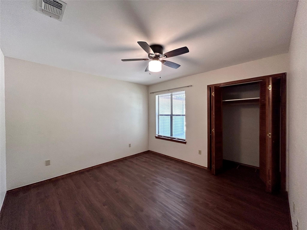 57 Woodcreek Dr - Photo 15