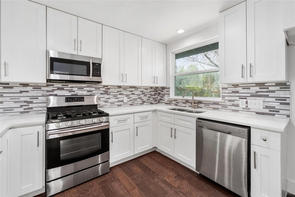 6414 Kenilworth Dr - Photo 6