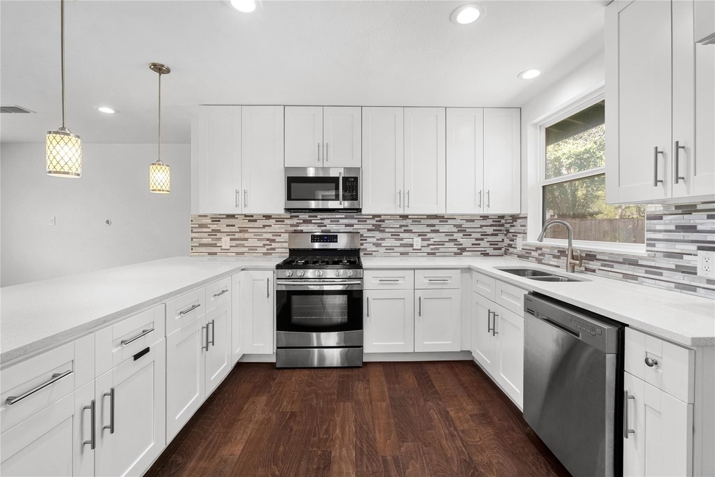 6414 Kenilworth Dr - Photo 7
