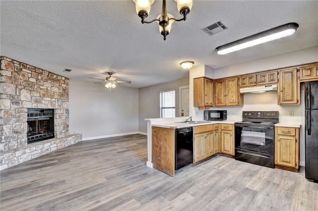 20800 Bonanza St - Photo 5