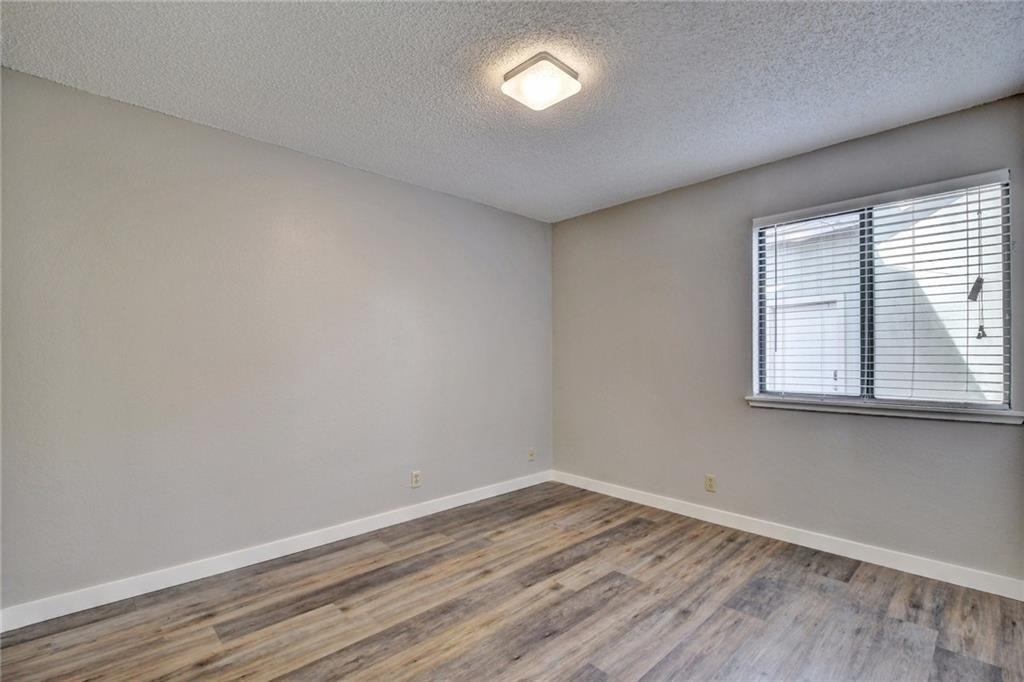 20800 Bonanza St - Photo 8