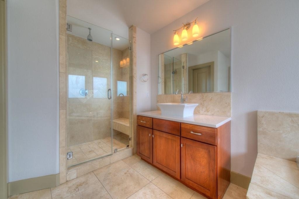 605 Peacock Ln - Photo 18