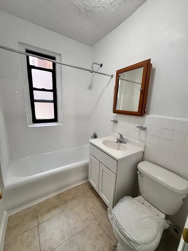 1102 Avenue K - Photo 5