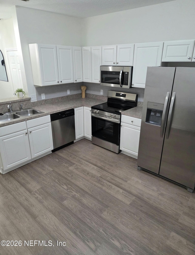 415 Southern Branch Lane - Photo 0