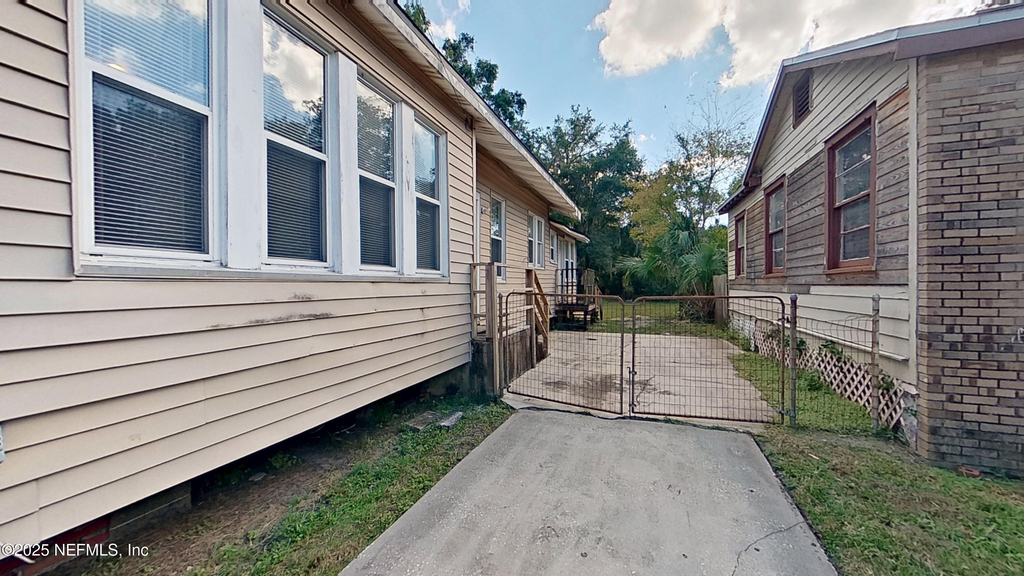 54 W 27th Street - Photo 22