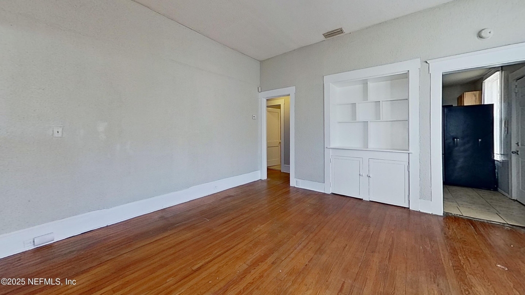 54 W 27th Street - Photo 4
