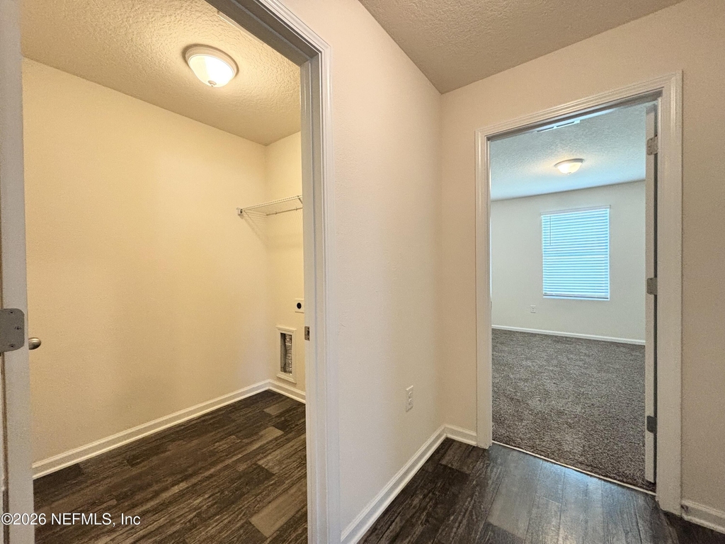 1763 Eagle View Way - Photo 8