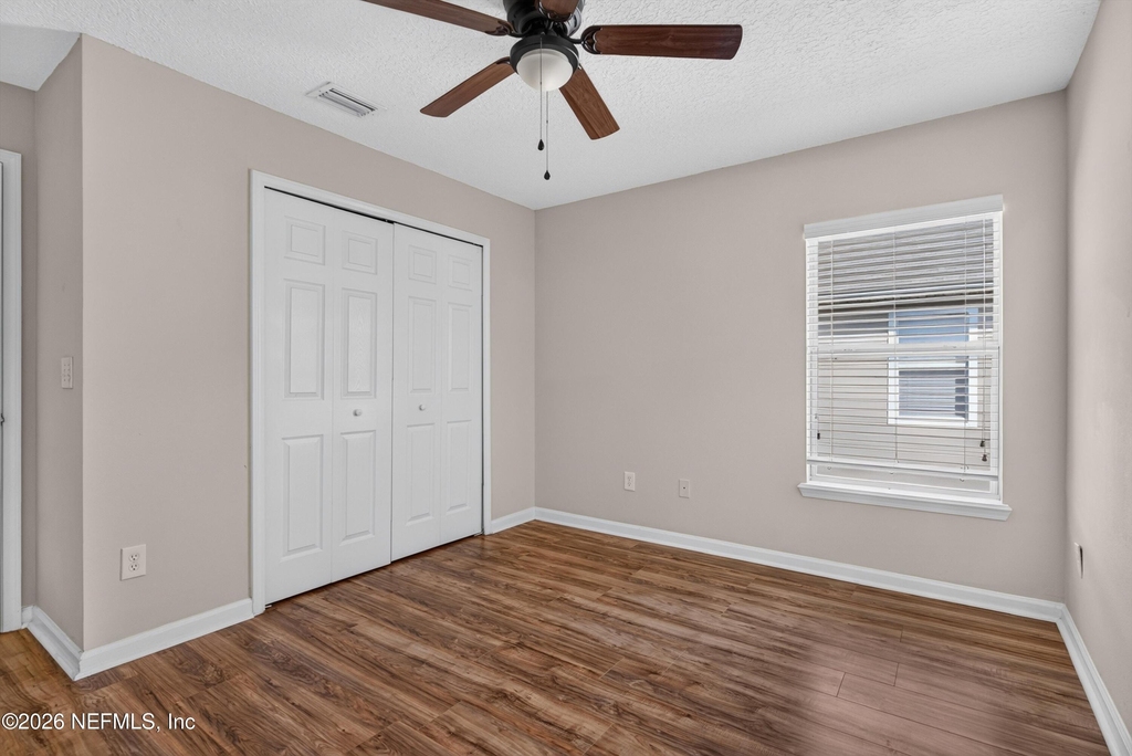 7047 Deer Lodge Circle - Photo 20