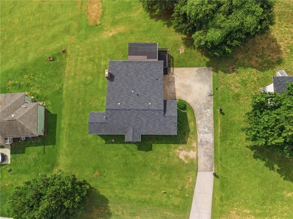 421 E Crogan Street - Photo 18