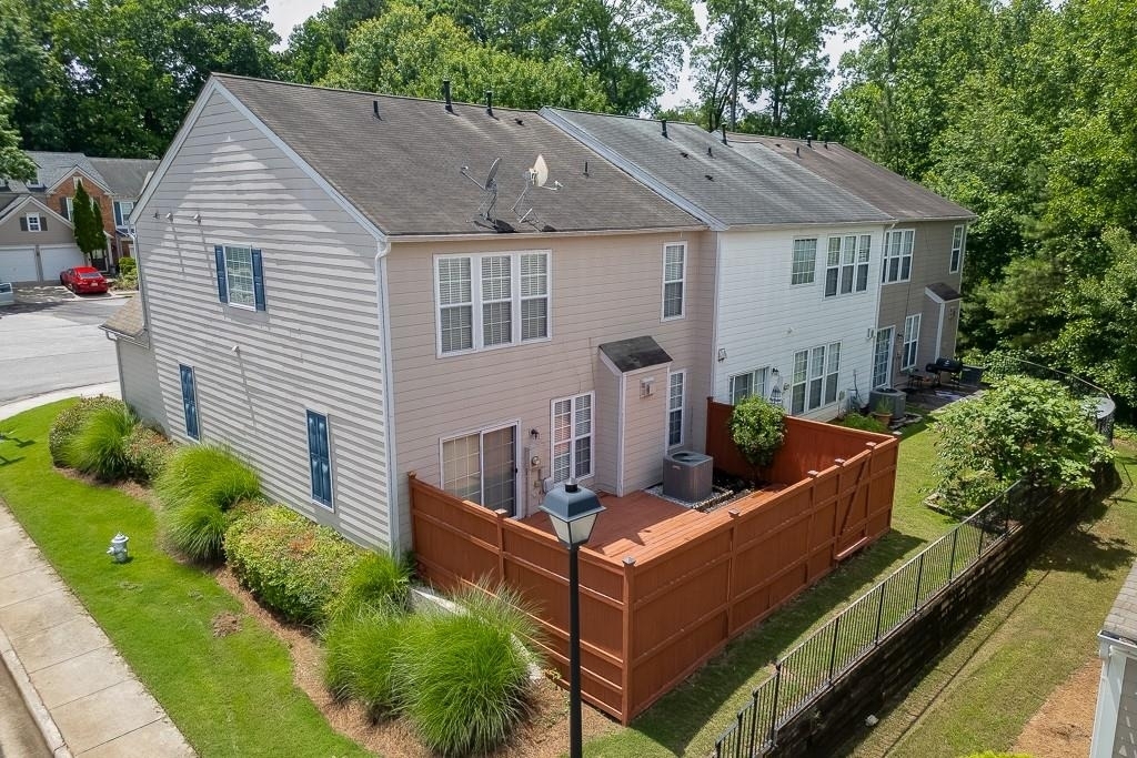 2421 Elkhorn Terrace - Photo 4