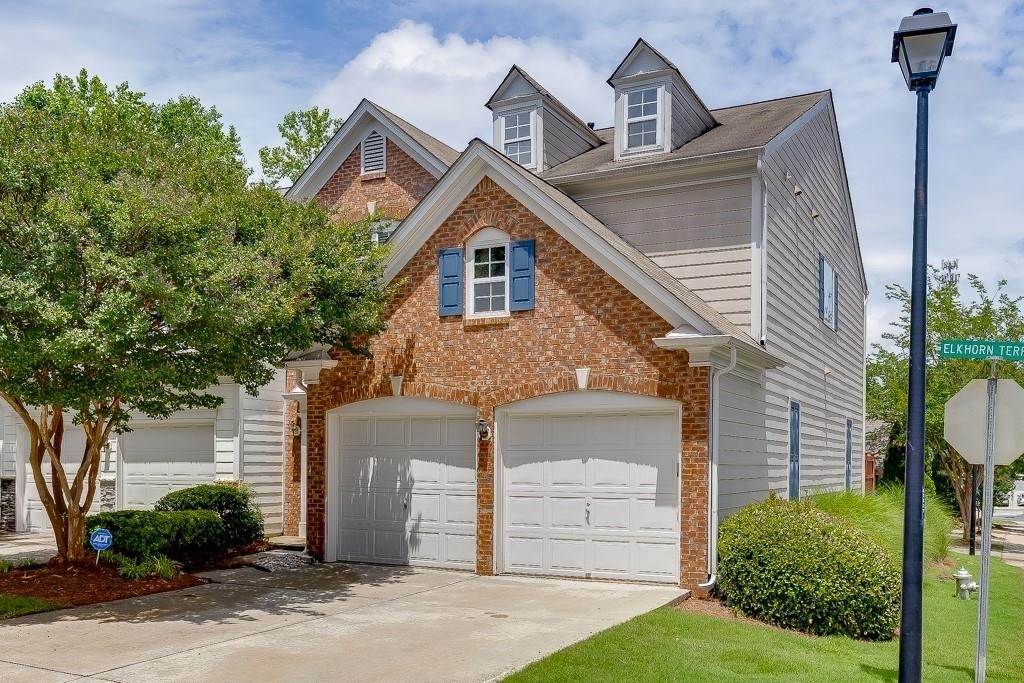 2421 Elkhorn Terrace - Photo 0