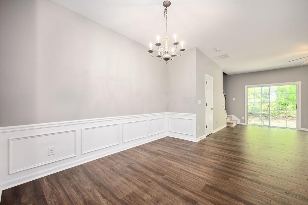 1998 Hailston Drive Nw - Photo 2