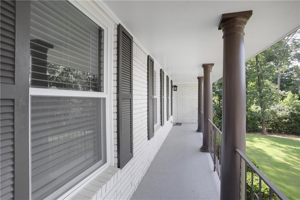 3116 N Druid Hills Road - Photo 2
