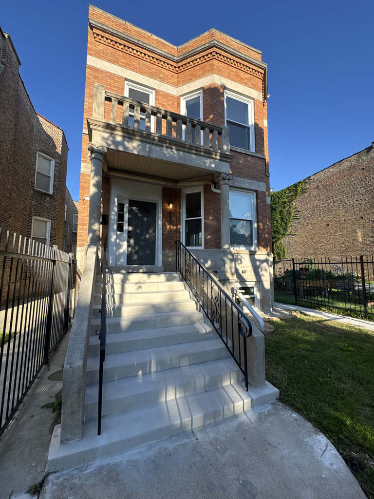 6517 S Peoria Street - Photo 0