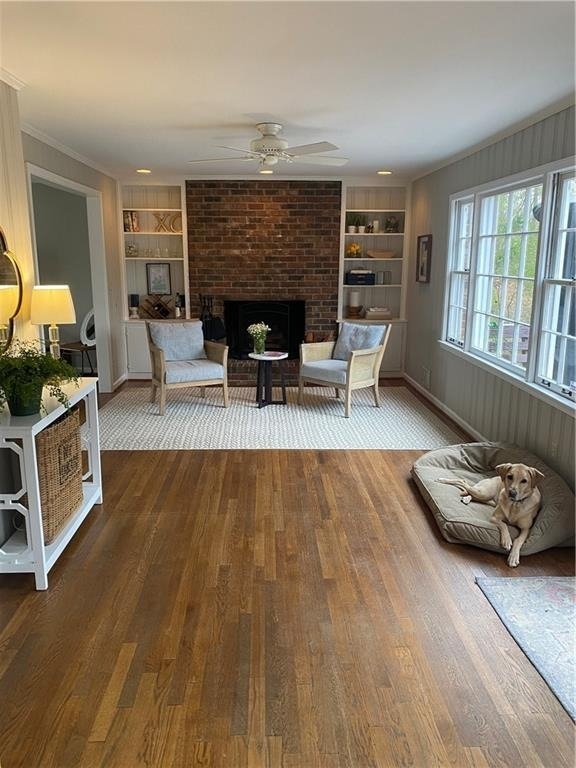 3896 Parkcrest Drive Ne - Photo 2