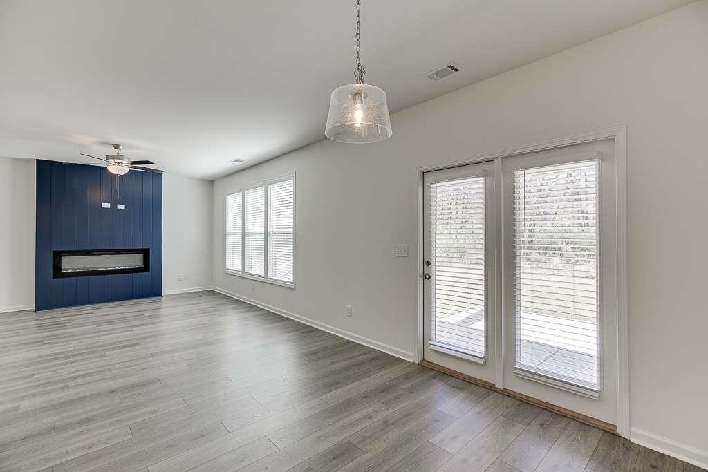198 Blue Dragon Drive - Photo 2