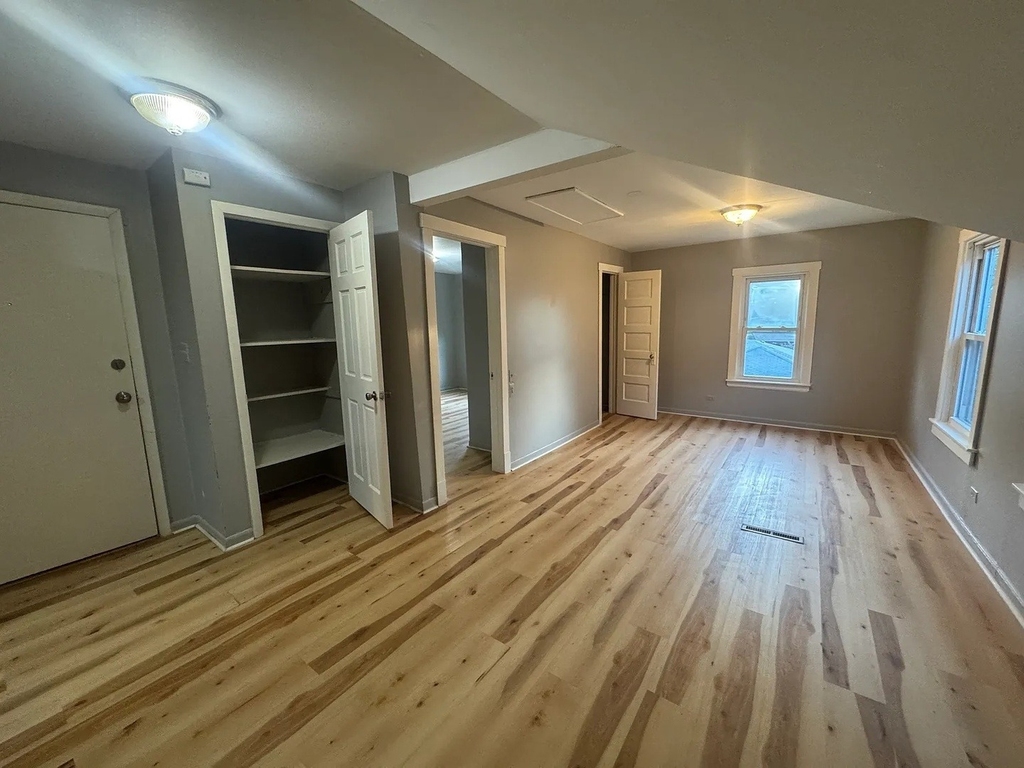2030 Dodge Avenue - Photo 8