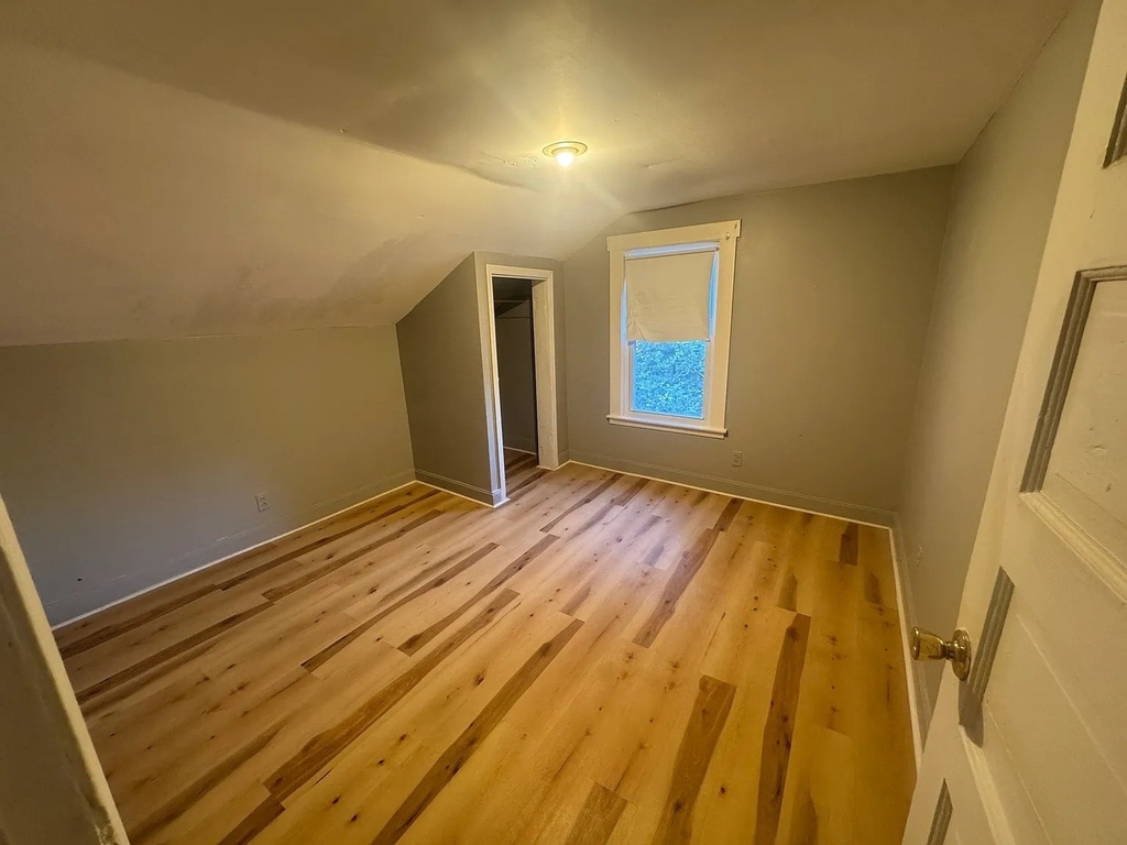 2030 Dodge Avenue - Photo 10