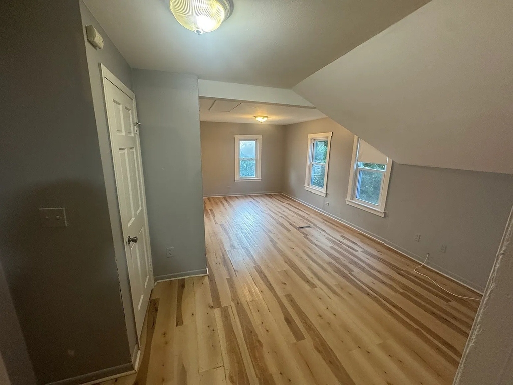 2030 Dodge Avenue - Photo 13