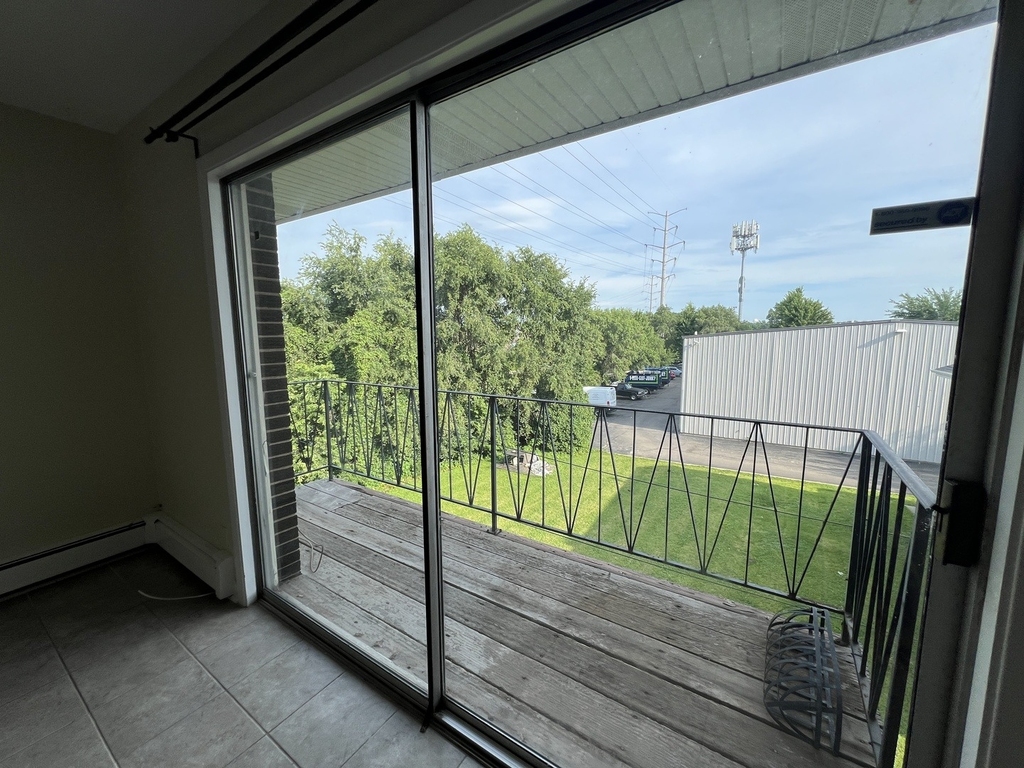 355 Bluff Avenue - Photo 9