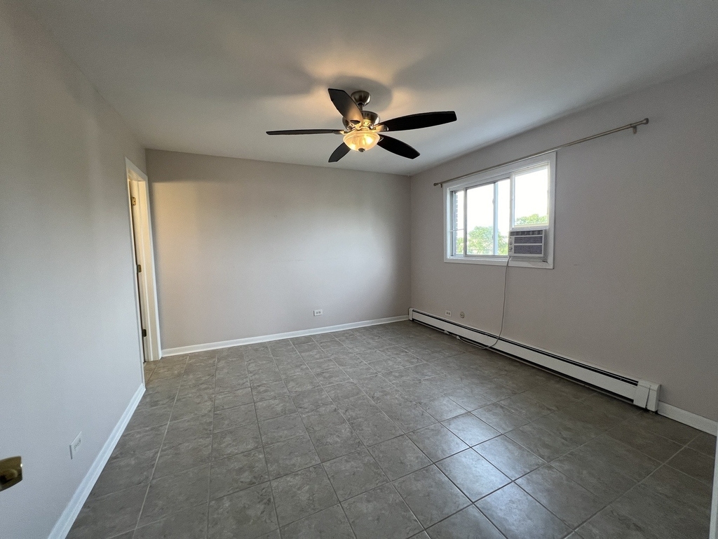 355 Bluff Avenue - Photo 20