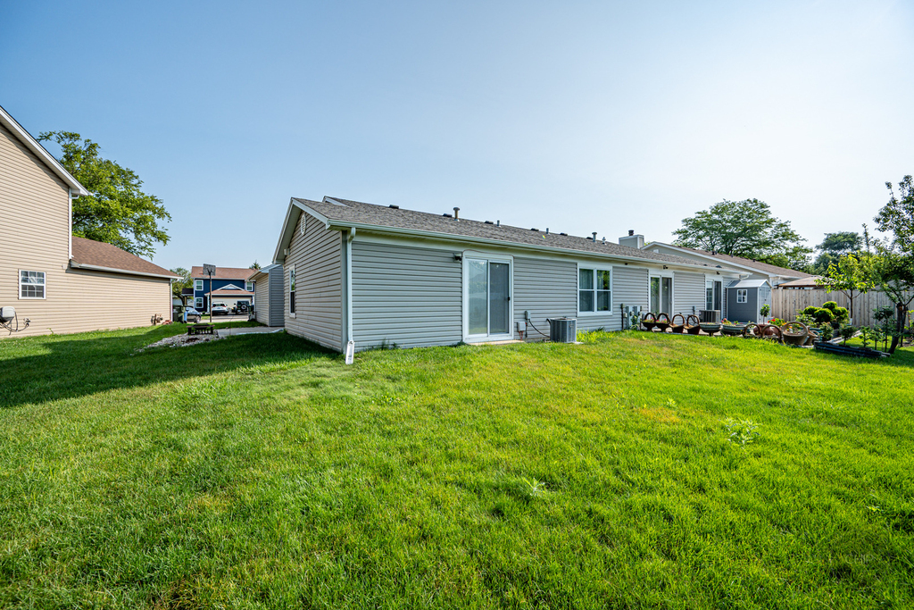 1846 Shetland Road - Photo 23