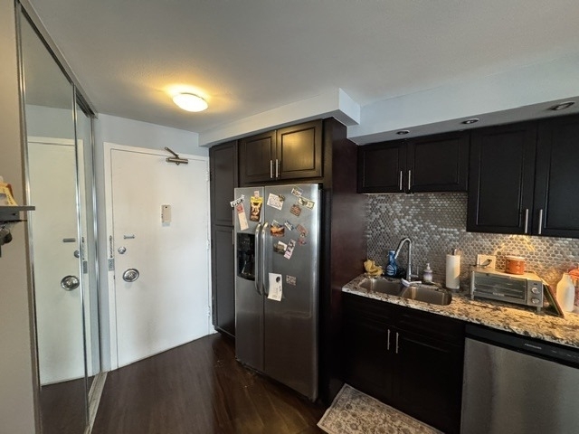300 N State Street - Photo 15