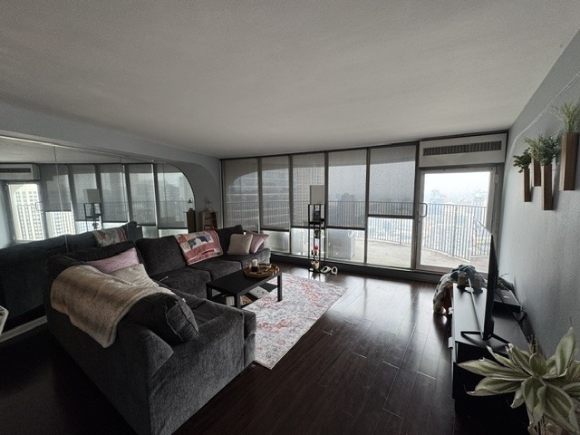 300 N State Street - Photo 5