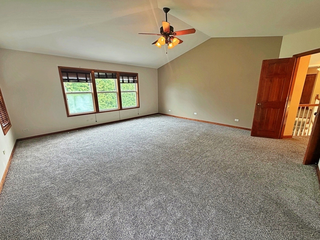 2050 Rockland Drive - Photo 15