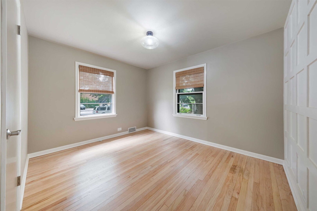507 W Wesley Street - Photo 9