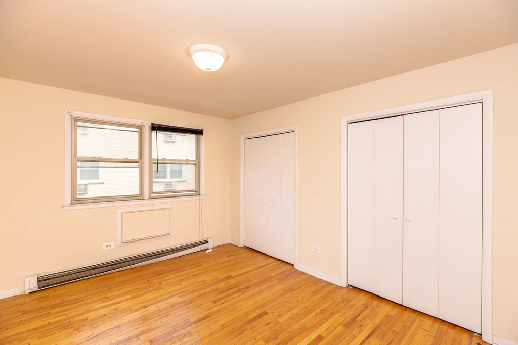 2007 W Touhy Avenue - Photo 3