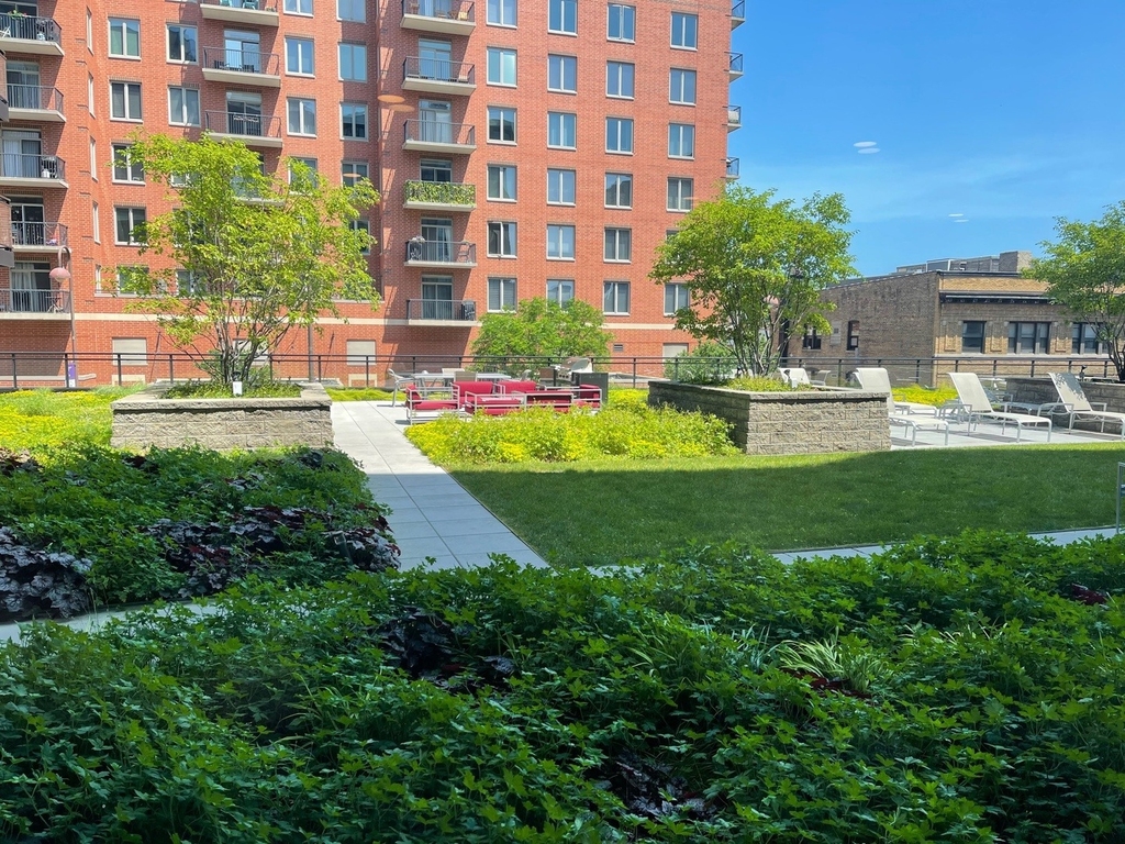847 Chicago Avenue - Photo 7